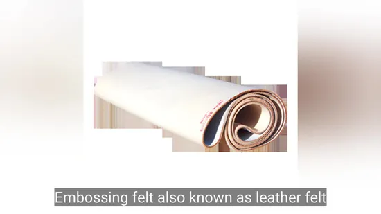 50 % laine, 50 % synthétique, feutre doux pour le repassage et le gaufrage.